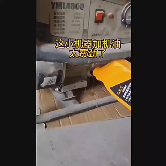 Video showing one-hand snap funnel pouring oil into generator