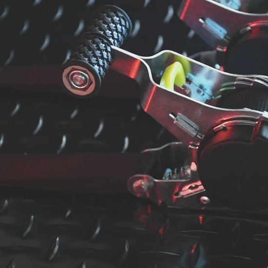 auto-retractable ratchet strap demonstration video